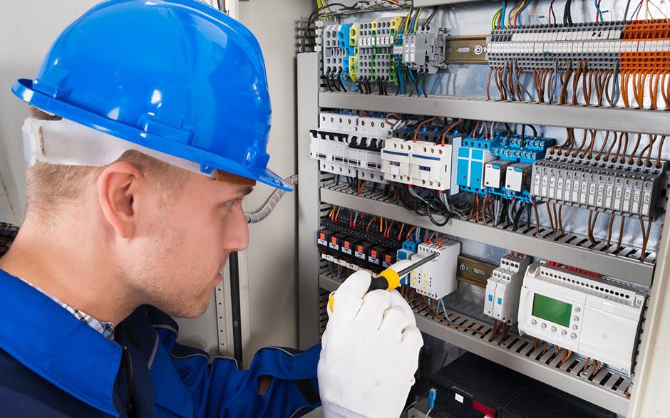 électricité maison Fosses